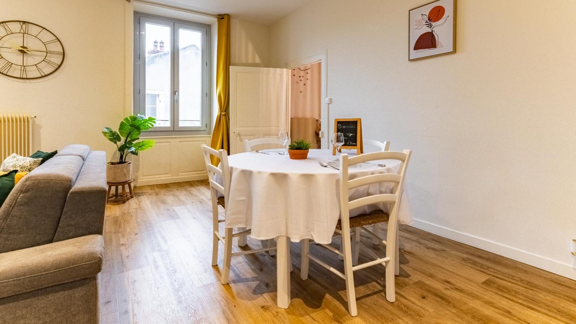 Le Cocon D'Anna Apartment Dole Bagian luar foto